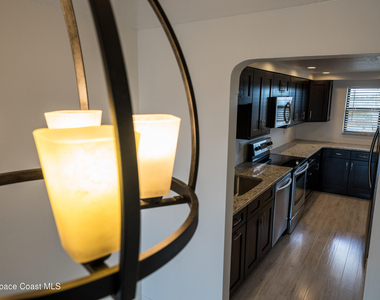 500 Palm Springs Boulevard - Photo Thumbnail 12