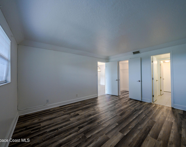 500 Palm Springs Boulevard - Photo Thumbnail 21