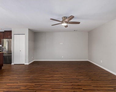 4508 N 15th Avenue - Photo Thumbnail 41