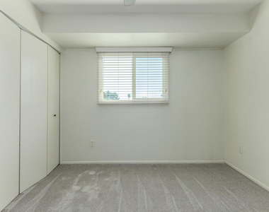 4508 N 15th Avenue - Photo Thumbnail 27