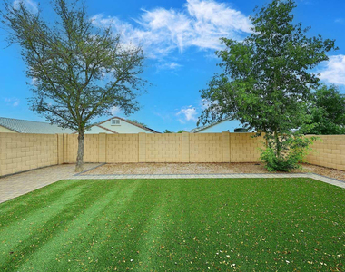 36950 W Mondragone Lane - Photo Thumbnail 14