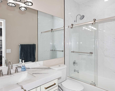 36950 W Mondragone Lane - Photo Thumbnail 20