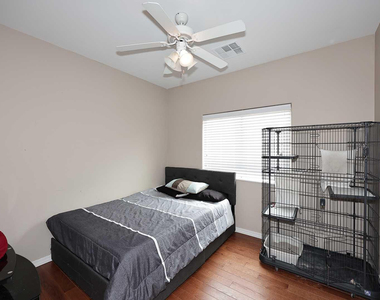 36950 W Mondragone Lane - Photo Thumbnail 1