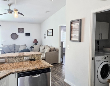 4855 Balfern Street - Photo Thumbnail 7