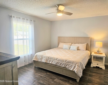 4855 Balfern Street - Photo Thumbnail 10