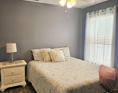 4855 Balfern Street - Photo Thumbnail 18