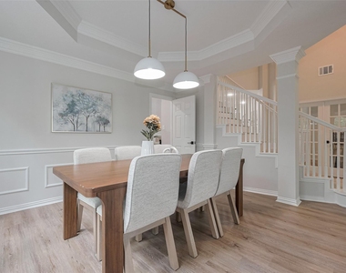 66 Marquise Oaks Place - Photo Thumbnail 1