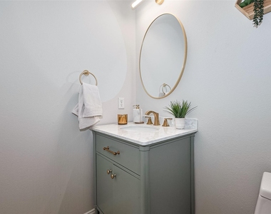 66 Marquise Oaks Place - Photo Thumbnail 21
