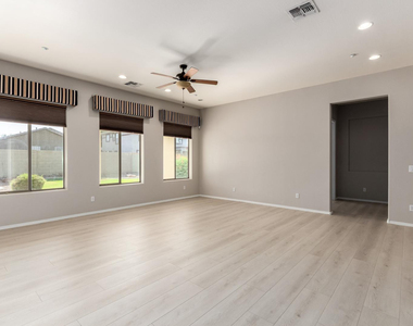 4296 N 154th - Photo Thumbnail 38