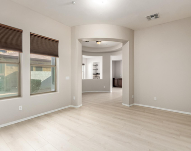 4296 N 154th - Photo Thumbnail 35