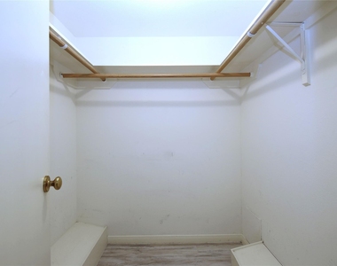 2626 Holly Hall Street - Photo Thumbnail 15