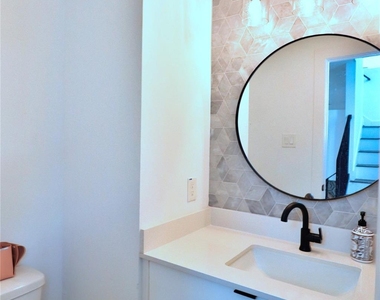 2637 Jackson Street - Photo Thumbnail 16