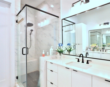 2637 Jackson Street - Photo Thumbnail 21