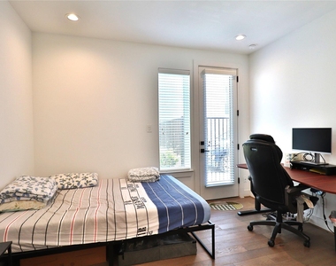2637 Jackson Street - Photo Thumbnail 17