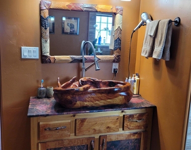 640 N Atchison Circle - Photo Thumbnail 5