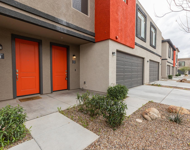 2950 N 38th Street - Photo Thumbnail 18