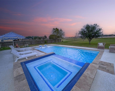 626 Sunset Trail - Photo Thumbnail 5