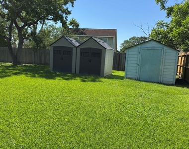 5614 Country Green Street - Photo Thumbnail 29