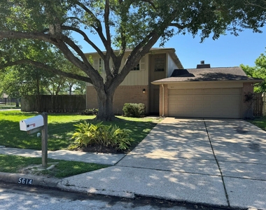 5614 Country Green Street - Photo Thumbnail 3