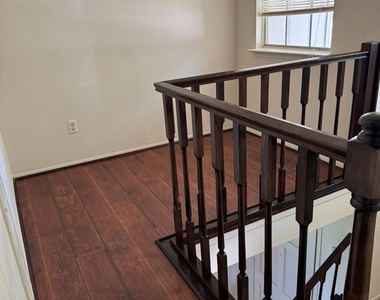 5614 Country Green Street - Photo Thumbnail 17