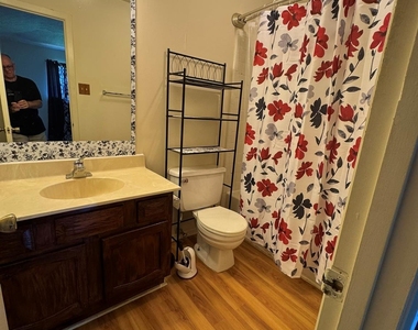 5614 Country Green Street - Photo Thumbnail 21