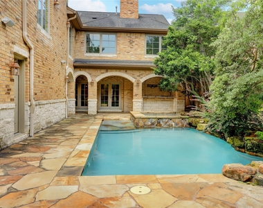6341 Mercer Street - Photo Thumbnail 13