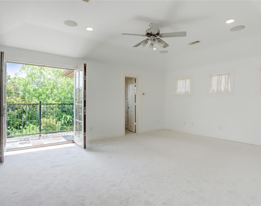 6341 Mercer Street - Photo Thumbnail 11