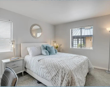 1500 E Broadway Road - Photo Thumbnail 4