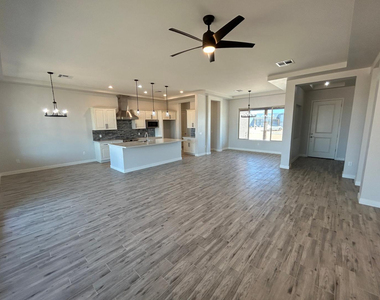23175 W Skinner Road - Photo Thumbnail 4