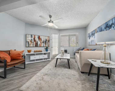5959 W Greenway Road - Photo Thumbnail 1