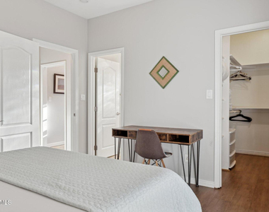 2012 N 23rd Street - Photo Thumbnail 11