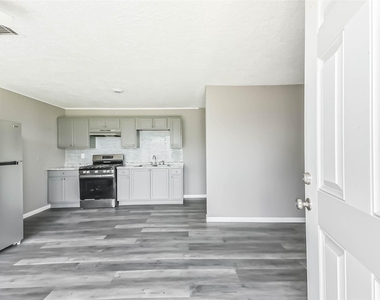 14249 Brownsville Street - Photo Thumbnail 1