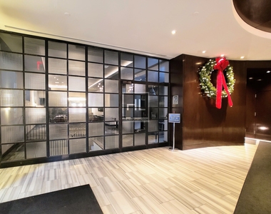 West 91st Street - Photo Thumbnail 2