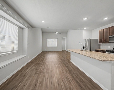 13820 Goldeye Drive - Photo Thumbnail 4