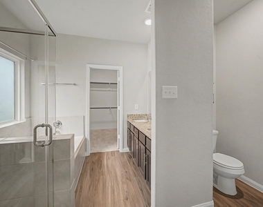 13820 Goldeye Drive - Photo Thumbnail 19
