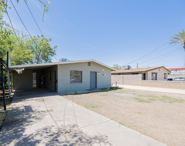 422 S Wilbur Street - Photo Thumbnail 2