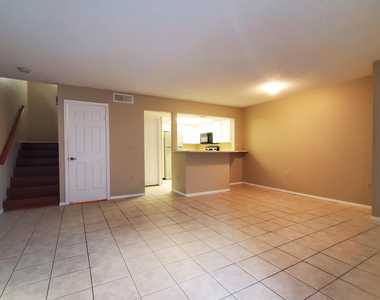1645 W Baseline Road - Photo Thumbnail 6