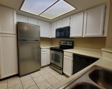 1645 W Baseline Road - Photo Thumbnail 2