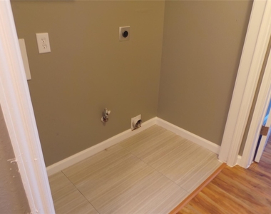 4918 Sterling Crossing - Photo Thumbnail 26