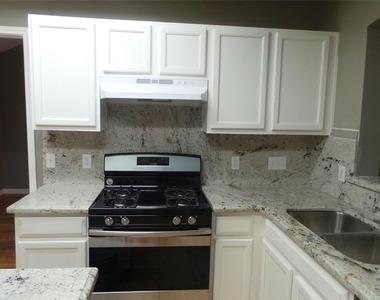 4918 Sterling Crossing - Photo Thumbnail 21
