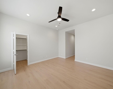5906 Jasper Jones Way - Photo Thumbnail 10
