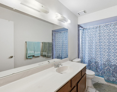 2929 E Broadway Road - Photo Thumbnail 23