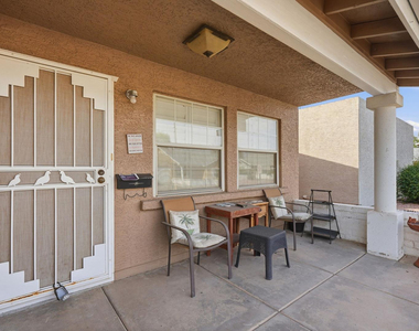 2929 E Broadway Road - Photo Thumbnail 3