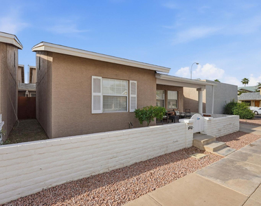 2929 E Broadway Road - Photo Thumbnail 1