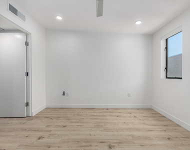 531 E Willetta Street - Photo Thumbnail 14