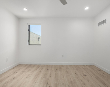 531 E Willetta Street - Photo Thumbnail 13