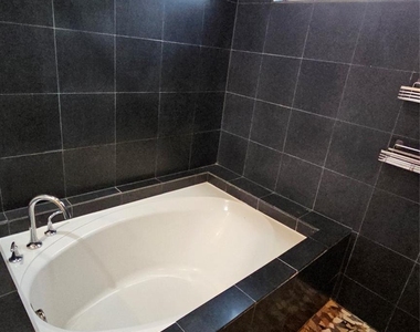 2301 Camden Drive - Photo Thumbnail 23