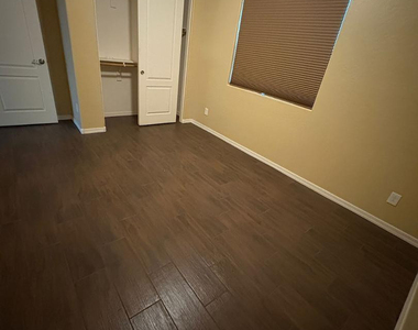 5434 S Forest Avenue - Photo Thumbnail 11