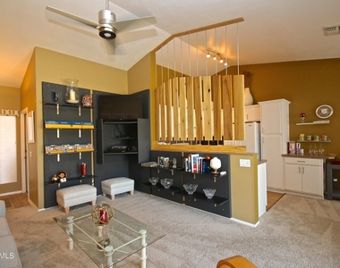 1800 E Winged Foot Drive - Photo Thumbnail 4