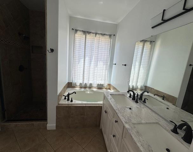 2331 W Branham Lane - Photo Thumbnail 2
